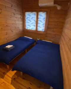 Cabin interior 7